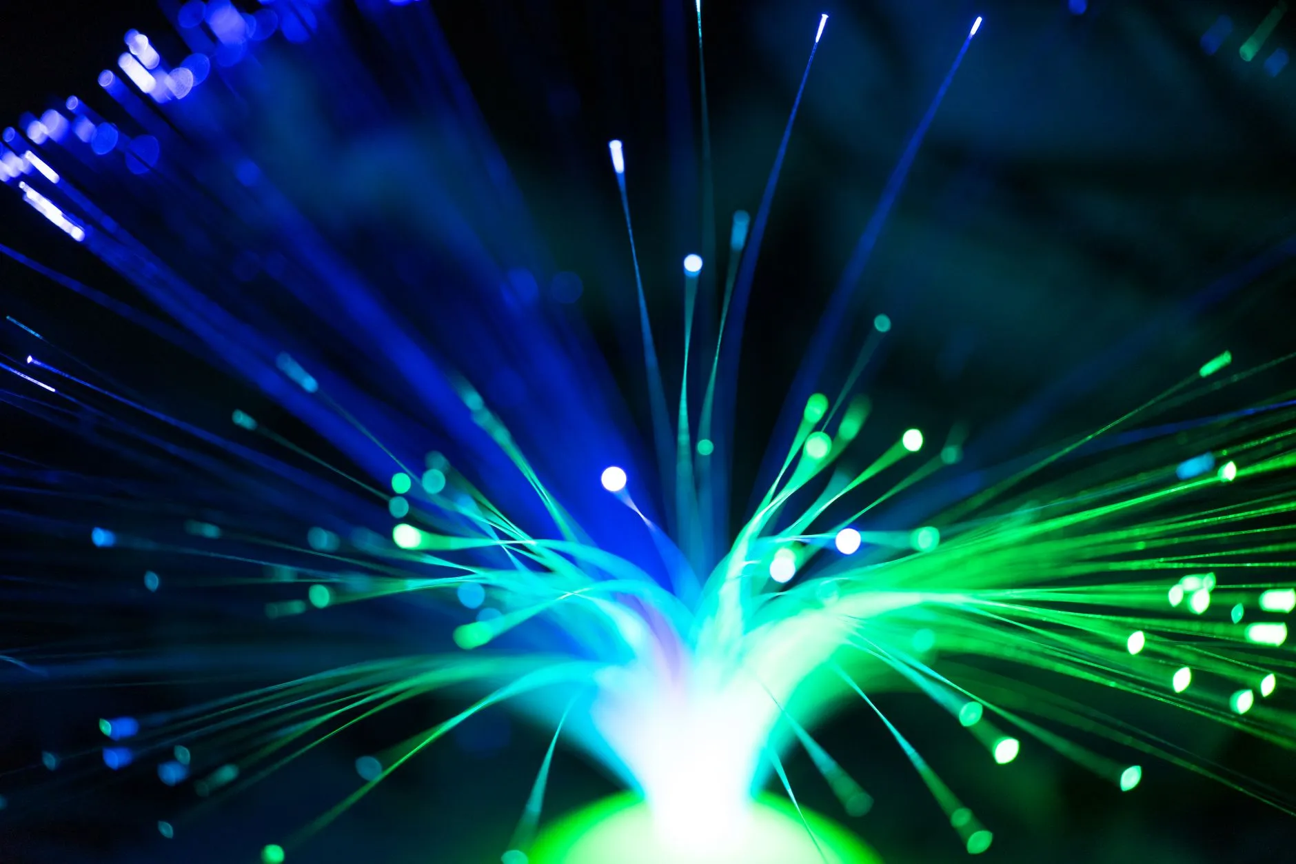 Glowing fibre optic strands