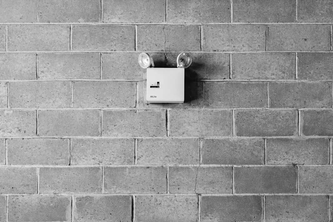 Wall-mounted broadband router